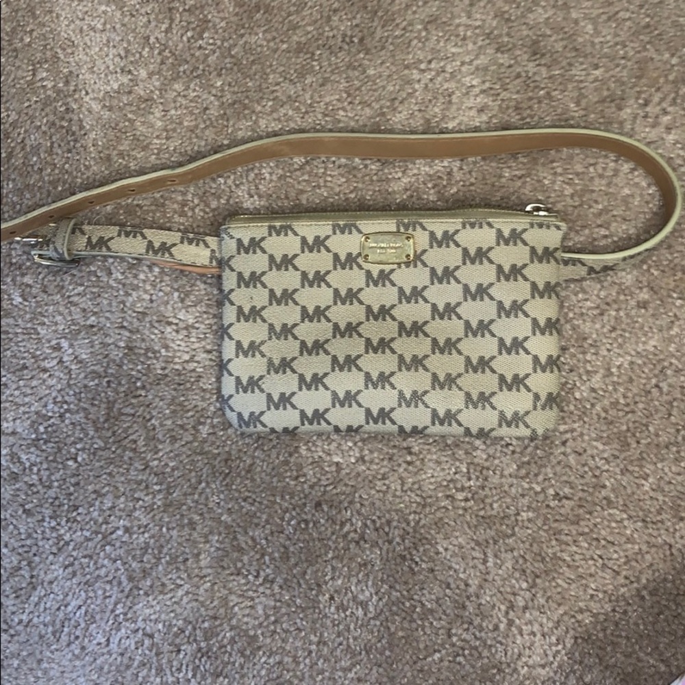 MK Fannypack